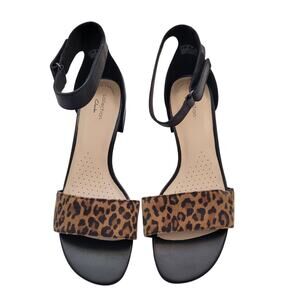 Clarks Collection Caroleigh Anya Leopard Print Ankle Strap Sandals Size 9.5